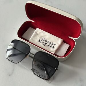 Alexander McQueen Oversize Square Frame Sunglasses, New, 63mm